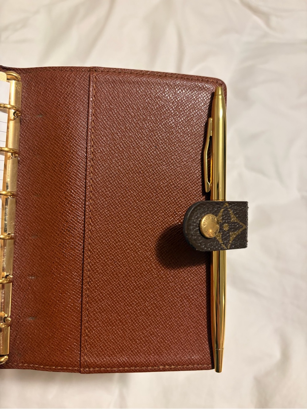 Louis Vuitton Monogram Agenda Cover in Brown and Gold - Picture 5 of 13